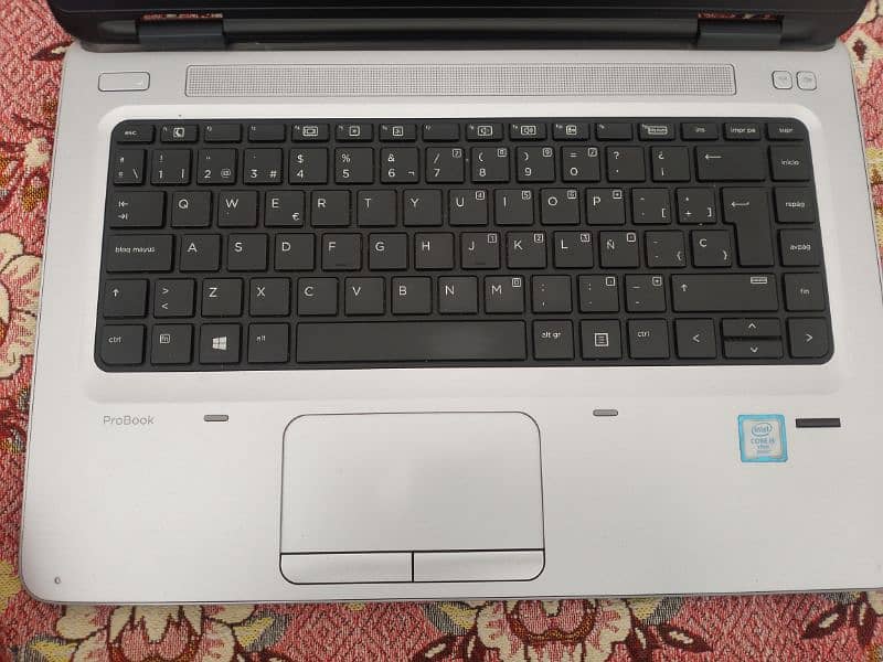 hp probook 650 2g core i5  6th generation  8gb ram 128ssd 2