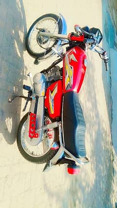 Honda cg 125 2011 model