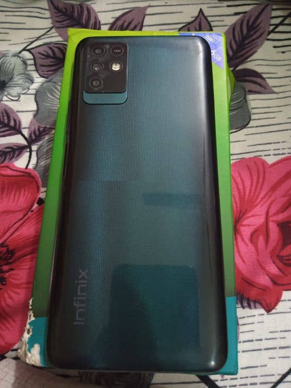 salaam I am selling Infinix note 10 0