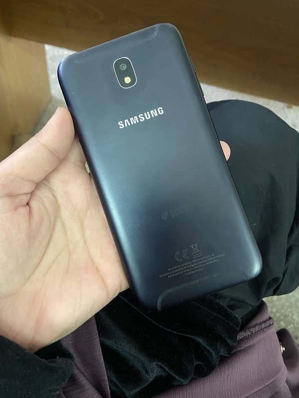 samsung galaxy j7 pro 7