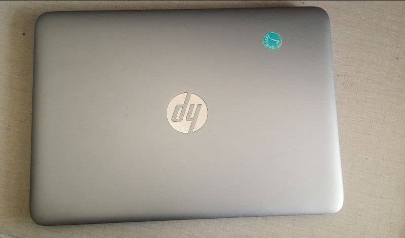 HP 820 touch G3 i5 6th 08GB 256 SSD 0