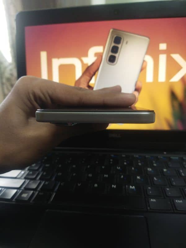 Infinix Hot 50 8/128 Gb 5