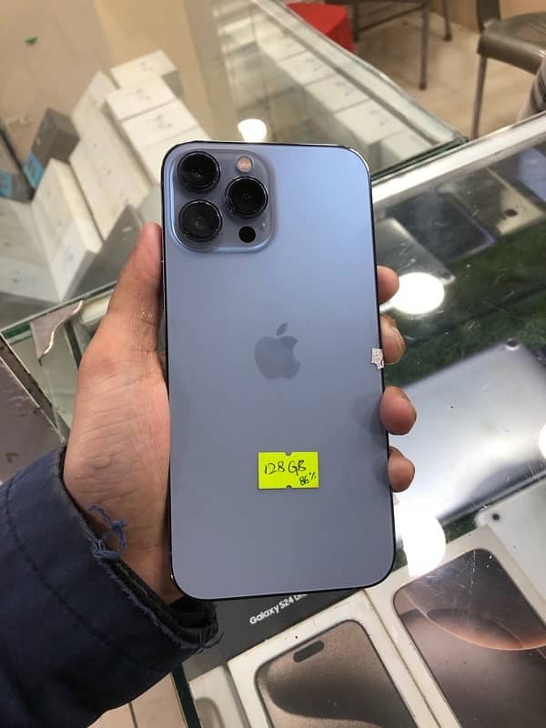 10/10 iPhone 13 Pro max fectory unloke 4