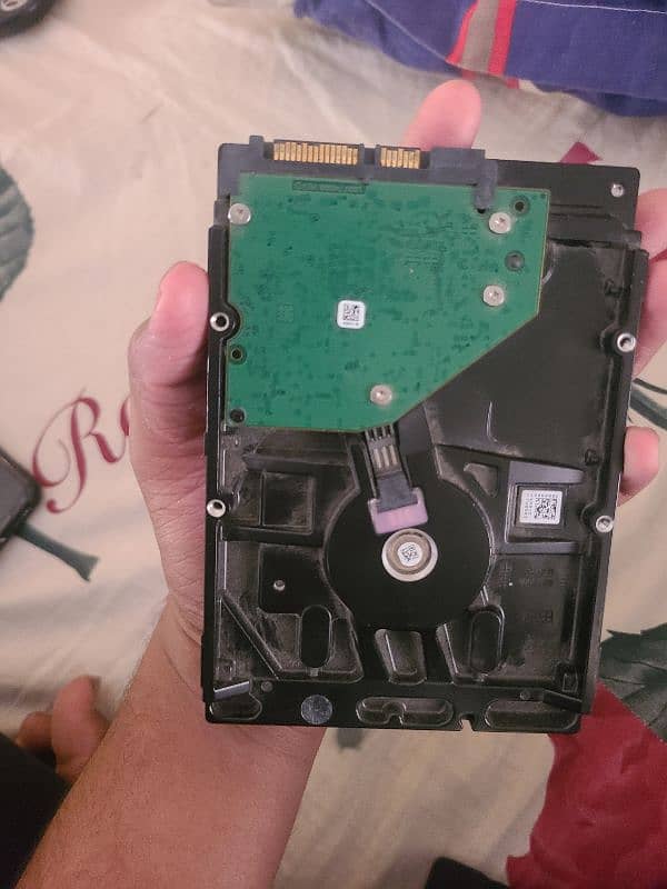 1Tb hard drive/disk 1