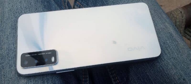 Vivo Y20 urgent Sale 11