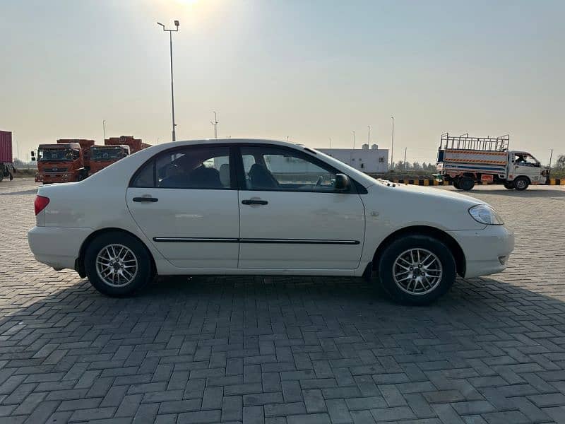 Toyota Corolla 2.0 D 2005 11