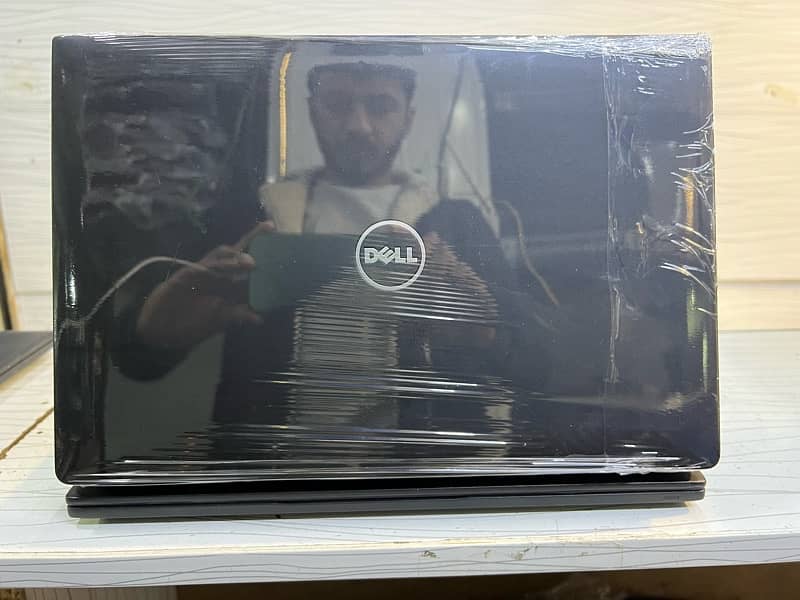 Dell Latitude 7480 Core i5 7th Generation in 10/10 Condition 1