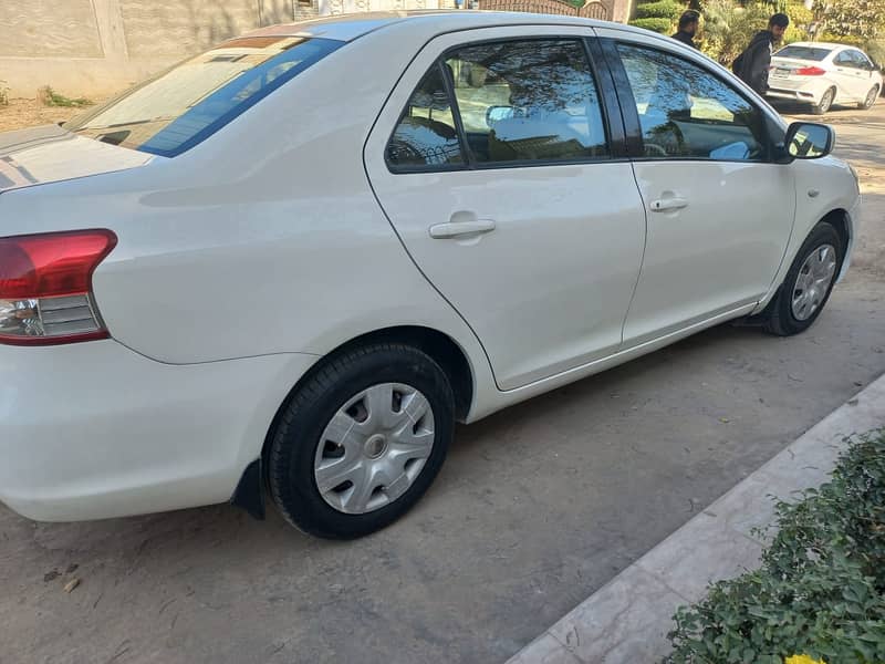 TOYOTA  BELTA 2006/2011 3