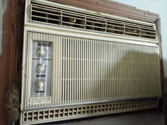 Window AC 0.75 ton for sale