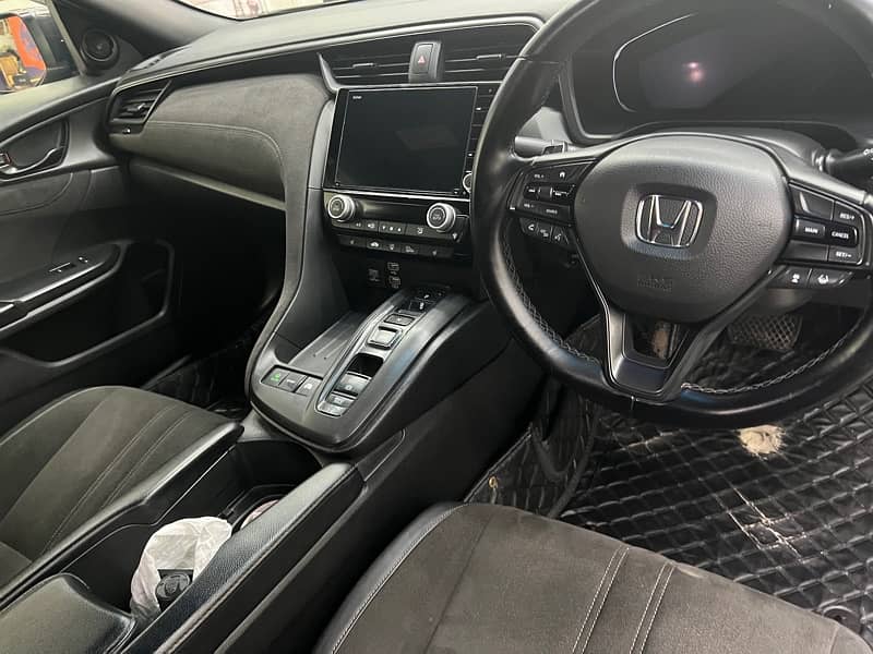 Honda Insight 2018 9