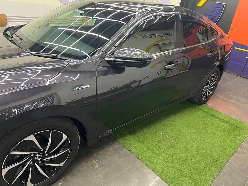 Honda Insight 2018 3