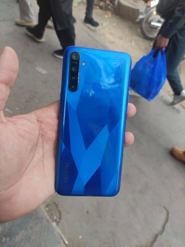 Realme 5 1