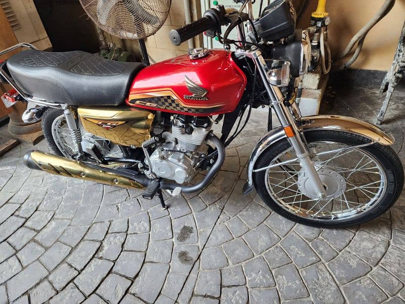 Honda 125 Gold Edition 12