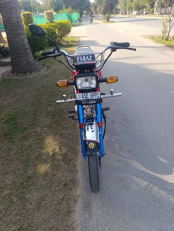 I want to sell my bike 03054335754 WhatsApp number 0