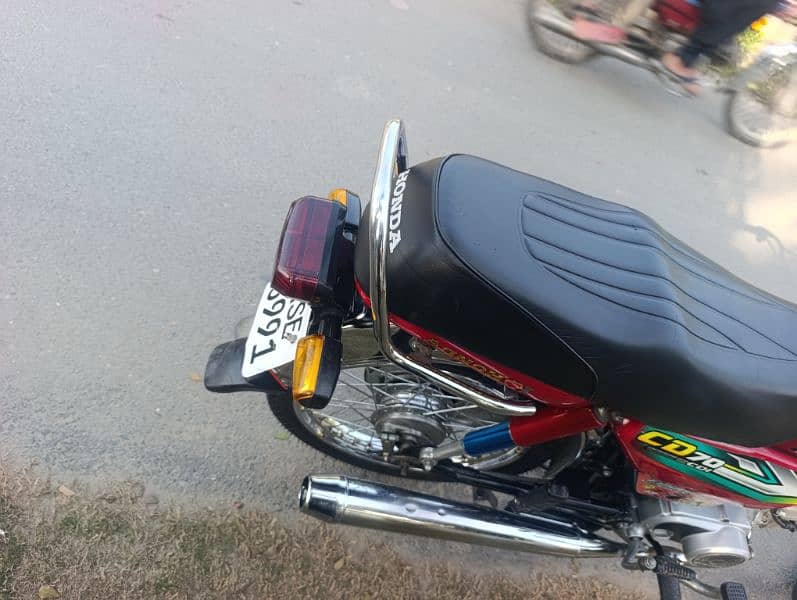 I want to sell my bike 03054335754 WhatsApp number 15