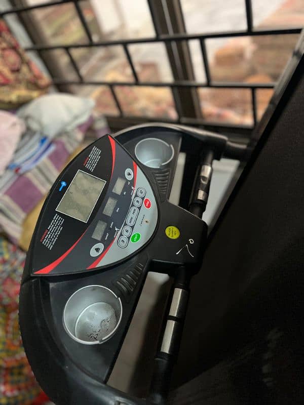 Lifestyle Treadmill - Electronic Running Machine 6