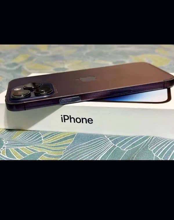 I phone 14 pro max 1tb brand new phone 3