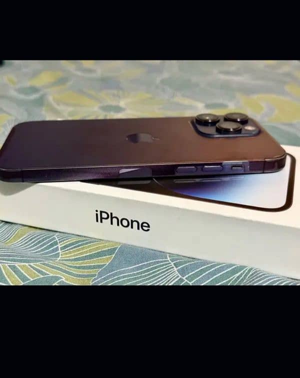 I phone 14 pro max 1tb brand new phone 4