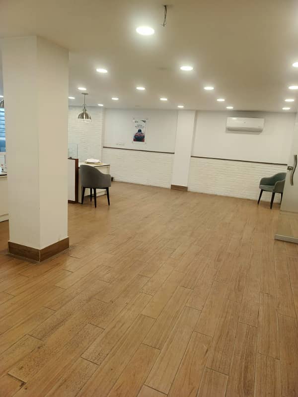 8 Marla Commercial Ground Mezanine For Rent 3