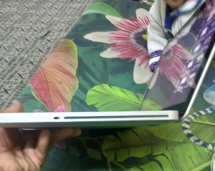 laptop Macbook Pro 1