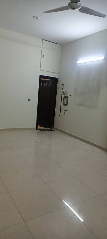 10 Marla House For Rent Tile Flooring Iqbal Town 5