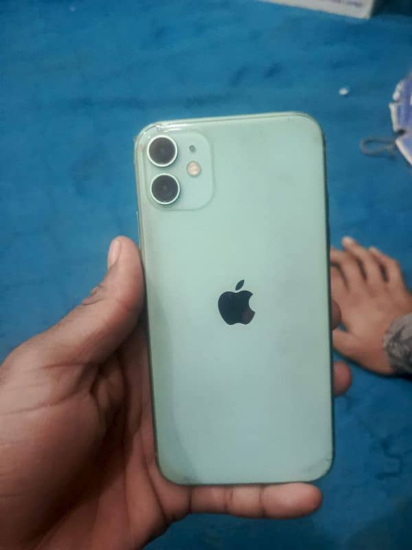 i phone 11 JV 64gb condition 10/10 ok betry health 87 2