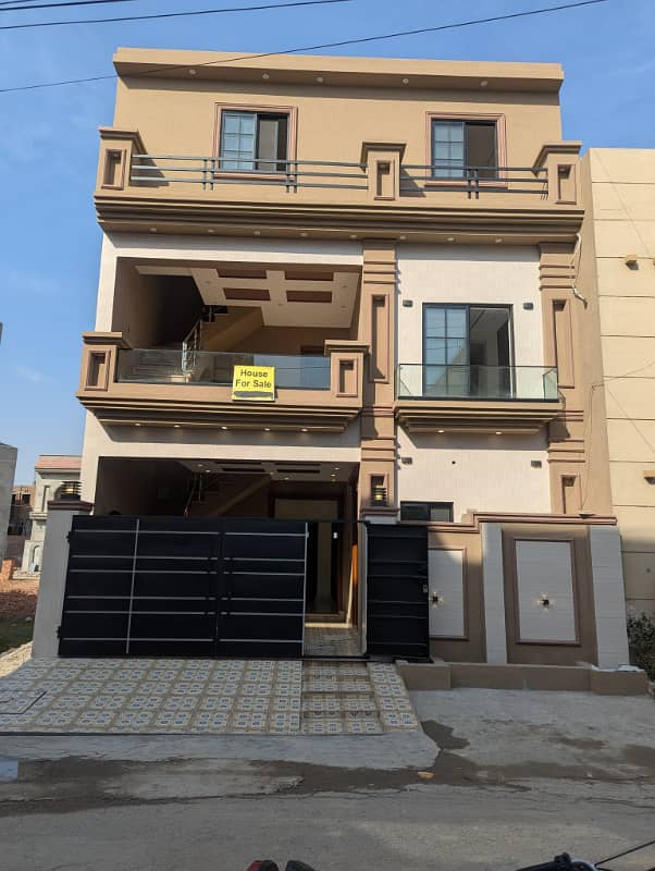 Brand New Modern 5 Marla House for Sale Nasheman Iqbal Phase 2! This stunning property offers: read description 0