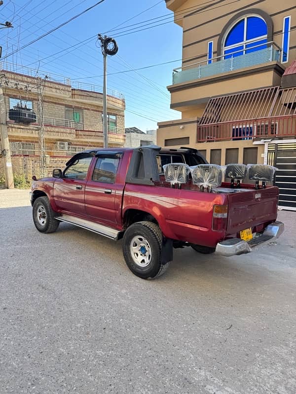 Toyota Hilux double cebin 2.8 2