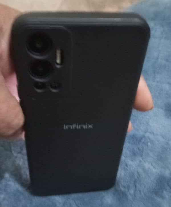 INFINIX HOT 12 . . . 6+5 GB/128 PTA APPROVED Processor Helio G85 9