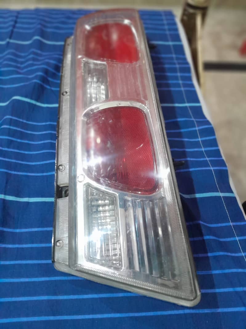 Suzuki cultus backlight right side 2