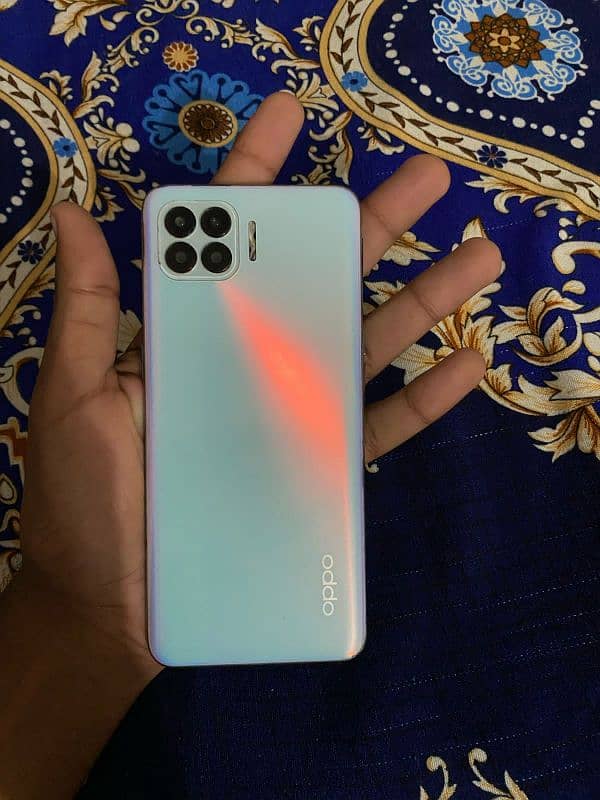 Oppo F 17pro 128 GB 1