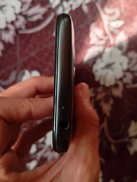 Moto E5 play 2 16 pta approved bilkul new condition all ok 4