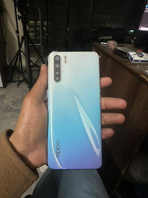 Oppo F 15 8