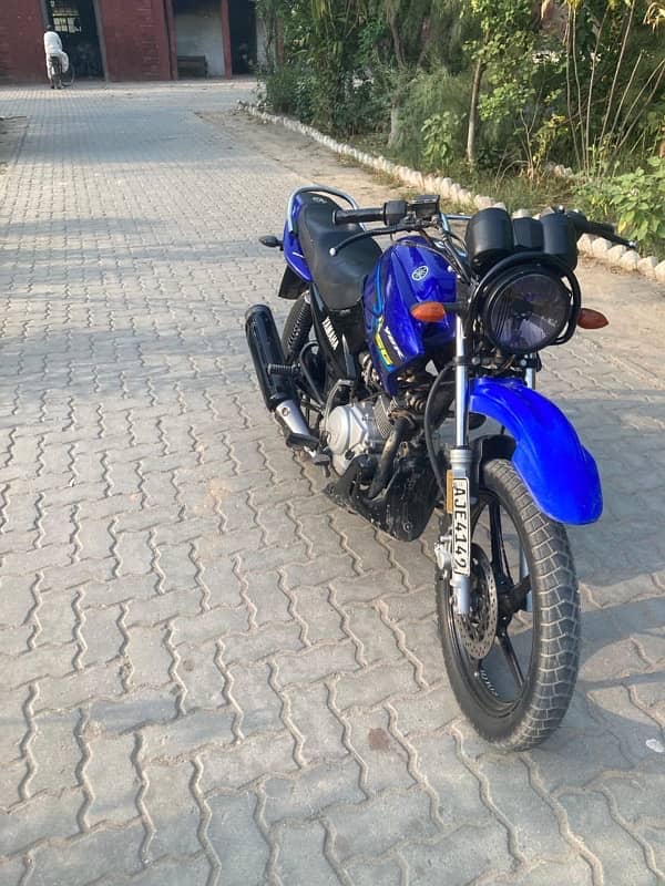 Yamaha Ybr 125 g series blue serious buyers contact Karin 3