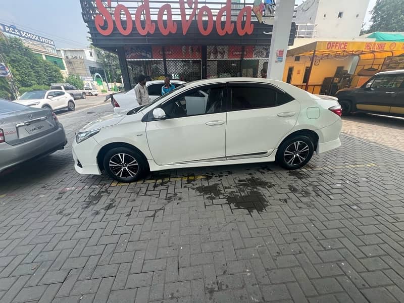 Toyota Corolla GLI 2019 automatic 7