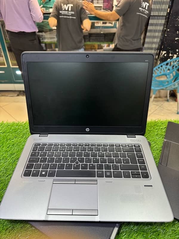 HP Elitebook 840 G2 4