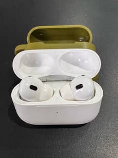 Apple Airpods Pro 2 3rd Generation Type C Just Like New