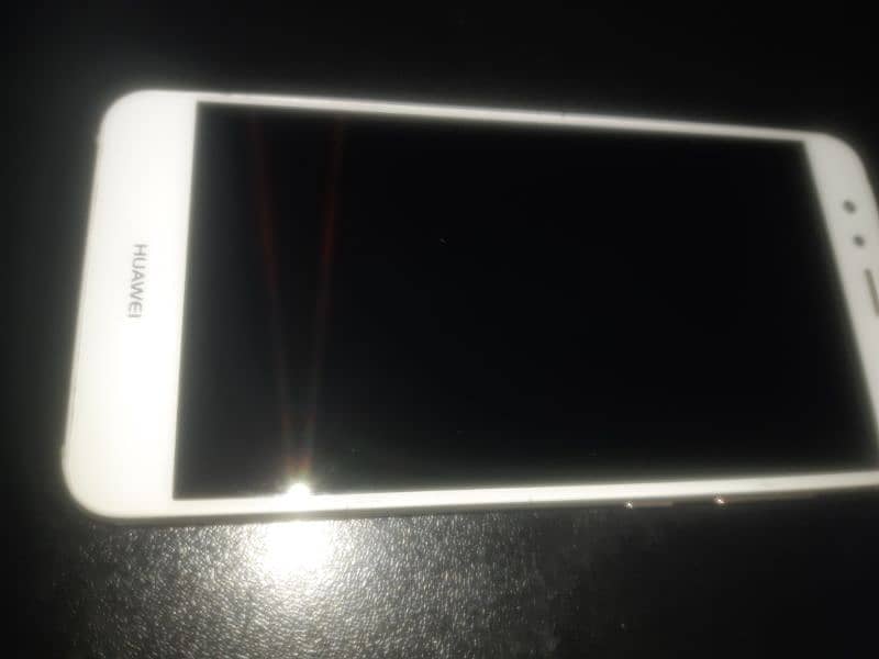 Huawei P10 light 10 by 10 Conditions urgent sale 6