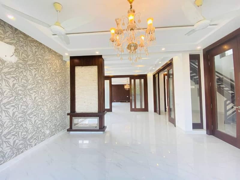 100% Orignal Images One Kanal Brans New Bungalow For Rent DHA Phase 3 Lahore 2