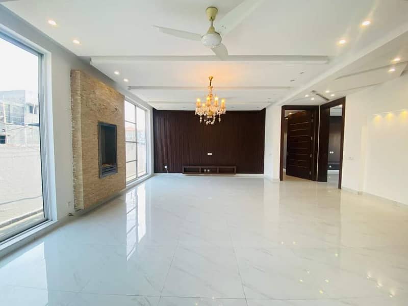 100% Orignal Images One Kanal Brans New Bungalow For Rent DHA Phase 3 Lahore 5