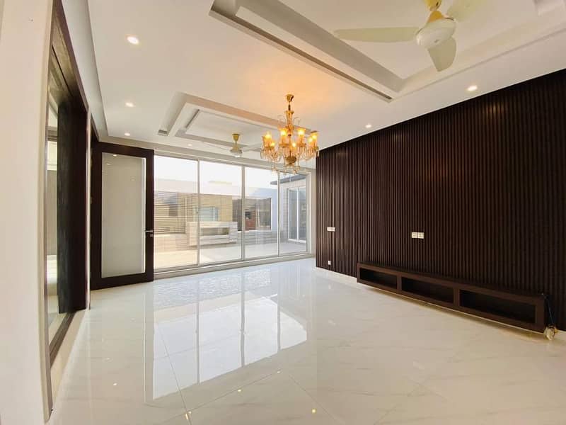 100% Orignal Images One Kanal Brans New Bungalow For Rent DHA Phase 3 Lahore 7