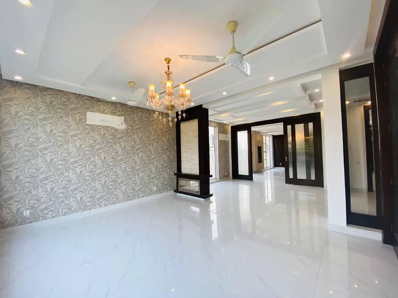 100% Orignal Images One Kanal Brans New Bungalow For Rent DHA Phase 3 Lahore 8