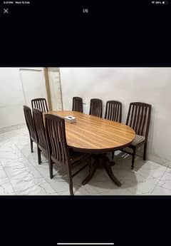 Dining Table with 8 chairs