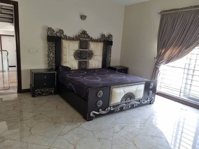 1 Kanal Fully Furnished Upper Portion Lower Portion Lock House For Rent In Bahria Town Lahore. 9