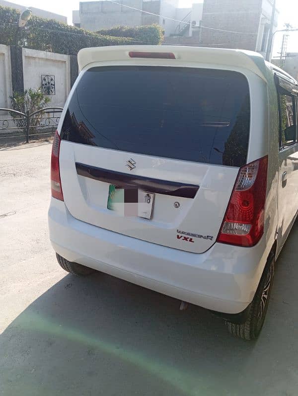 Suzuki Wagon R 2018 10