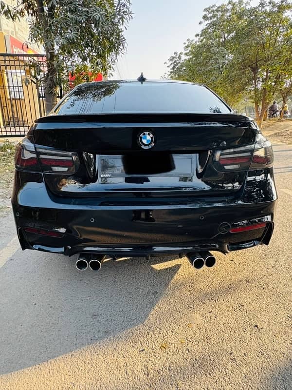 BMW 3 Series 2015 1