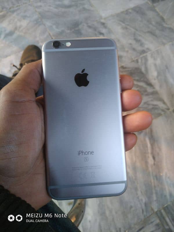 I phone 6 s 32 GB bye pass original phone 3