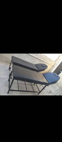 Beauty parlour Facial bed for Sale Urgently