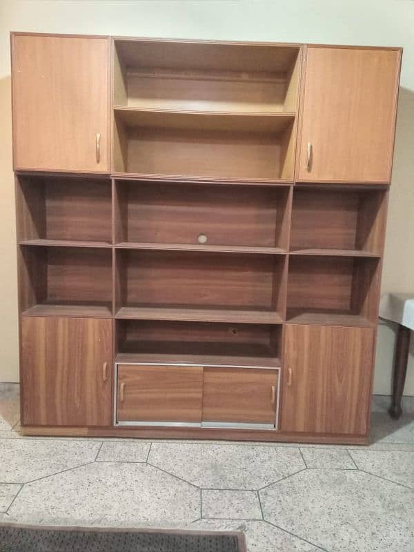 "High-Quality Used Furniture for Sale – Affordable Prices!" 5