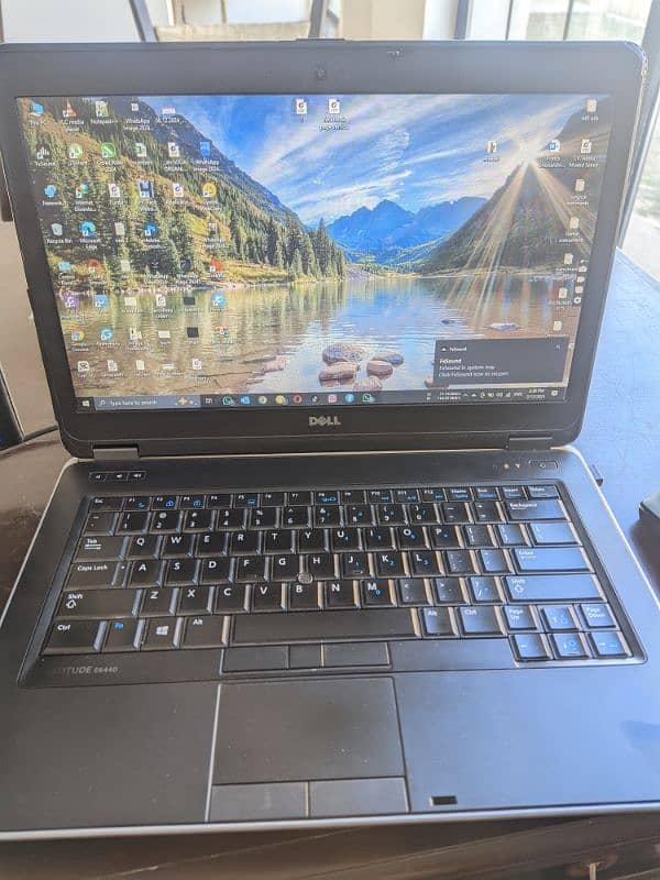 Dell Latitude E6440  i7 4th gen 6